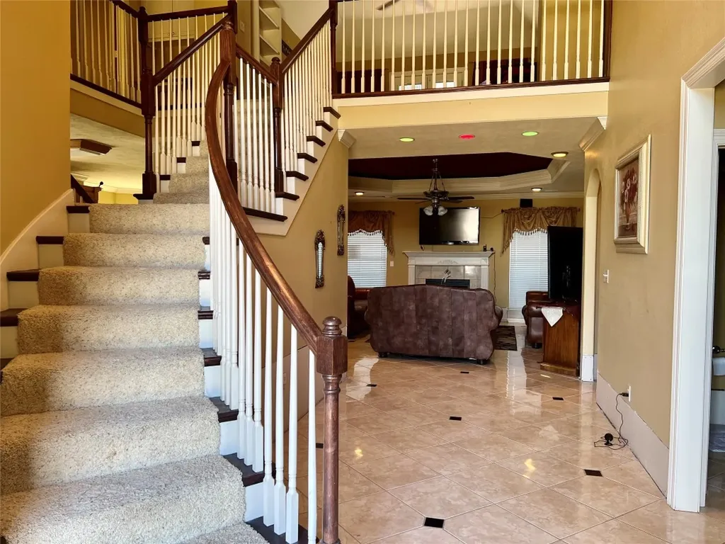 3301 Roya Court Port Arthur TX 77642
