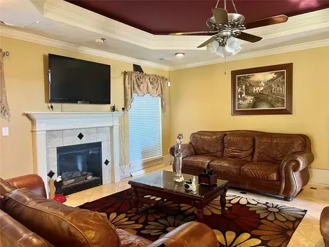 3301 Roya Court Port Arthur TX 77642
