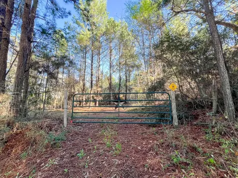 1 Bishop Road Huntsville TX 77320