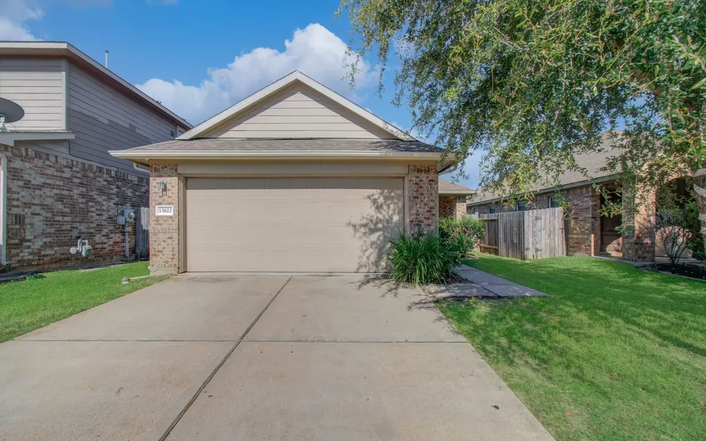 13822 Roman Ridge Lane Houston TX 77047