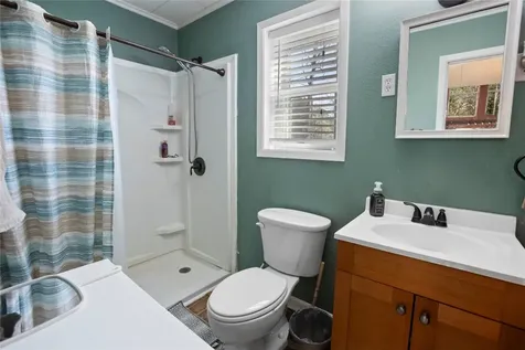 20 Shannon Huntsville TX 77320