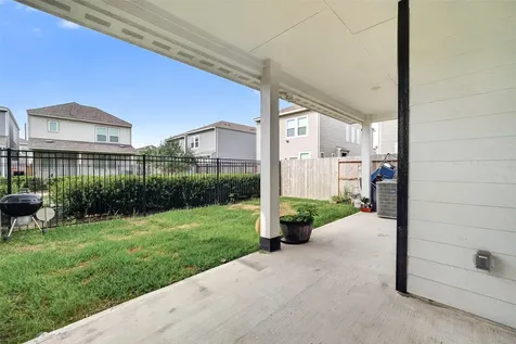 14839 Slow River Avenue Houston TX 77082