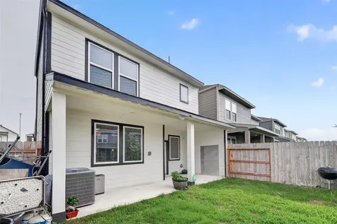 14839 Slow River Avenue Houston TX 77082
