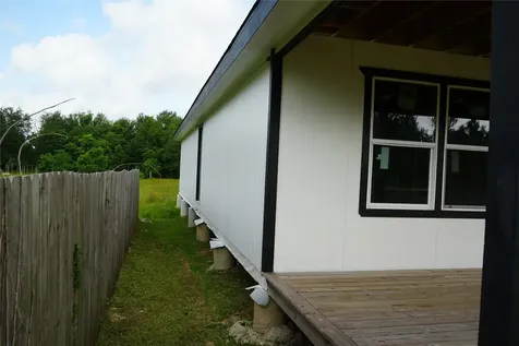 48 County Road 3555 Cleveland TX 77327