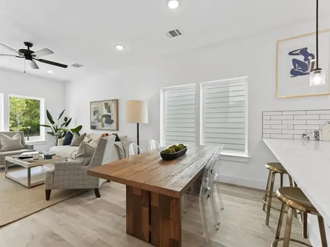 1448 Dewalt Street Houston TX 77088