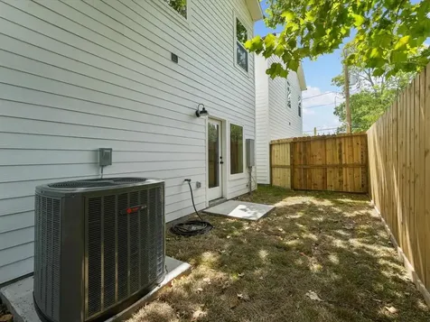 1448 Dewalt Street Houston TX 77088