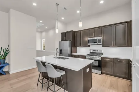 144 Knightsbridge Park Lane Houston TX 77018