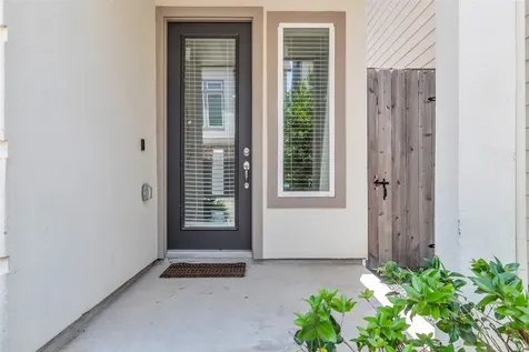 144 Knightsbridge Park Lane Houston TX 77018