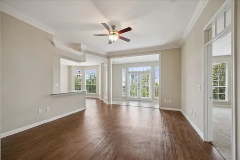 5353 Memorial Drive 4008 Houston TX 77007