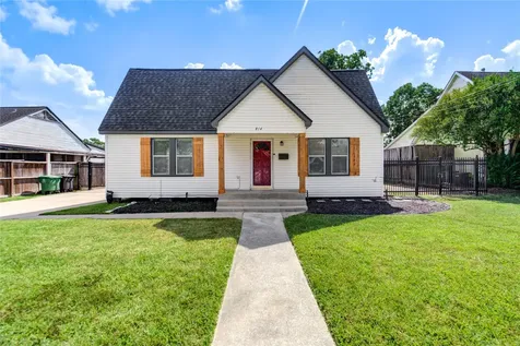 814 Sue Street Houston TX 77009