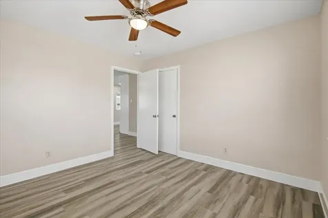 505 Pompano Street Bayou Vista TX 77563