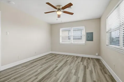 505 Pompano Street Bayou Vista TX 77563