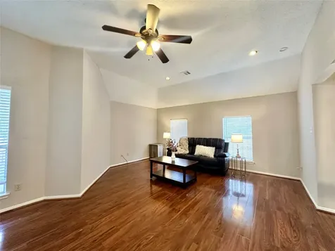 1502 Sheffield Drive Missouri City TX 77459