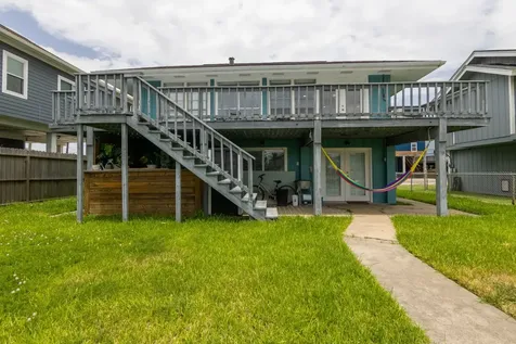 34 Dolphin Street Hitchcock TX 77563