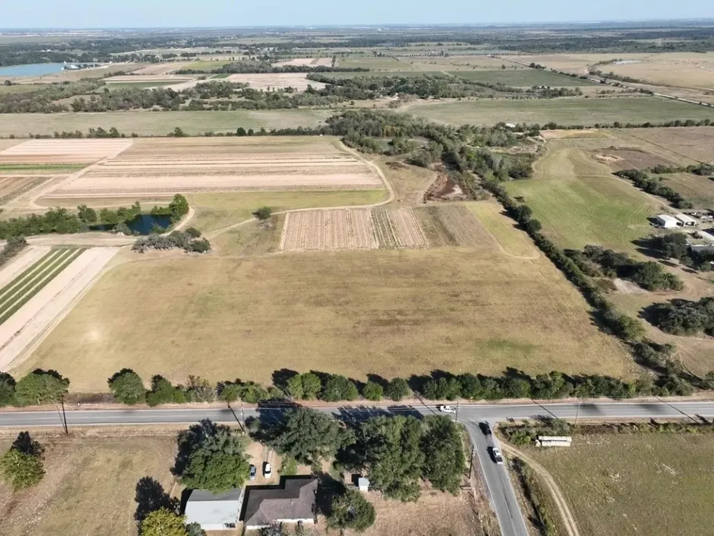 14126 Penick Road Waller TX 77484