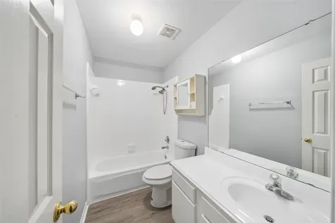 2502 Sea Horse Court Seabrook TX 77586