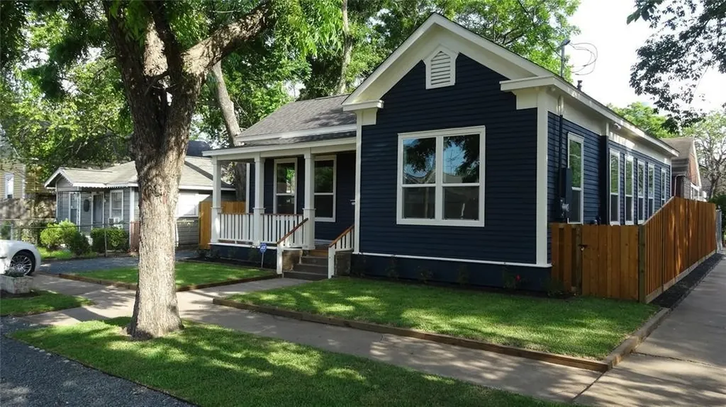 1321 Summer Street Houston TX 77007