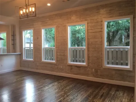 1321 Summer Street Houston TX 77007