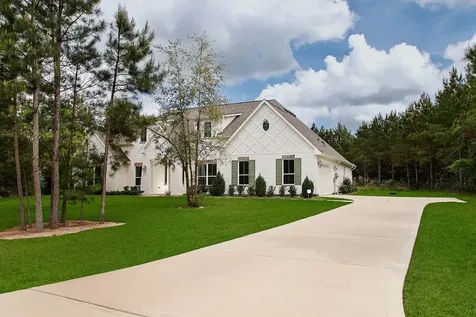 11709 Grand North Road Willis TX 77378