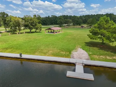 11709 Grand North Road Willis TX 77378