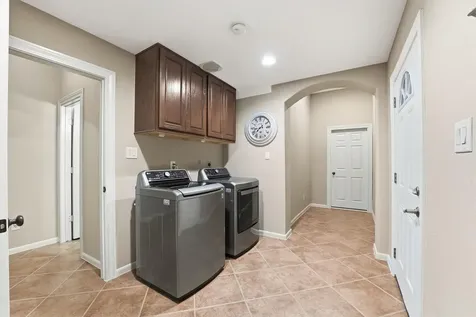 25485 Vinechase Drive Porter TX 77365