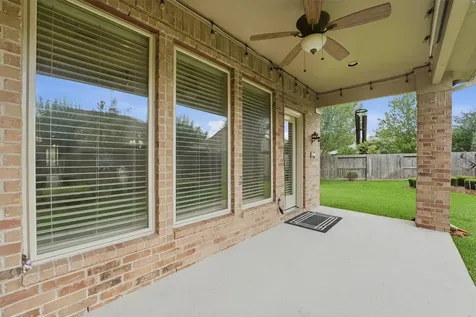 25485 Vinechase Drive Porter TX 77365