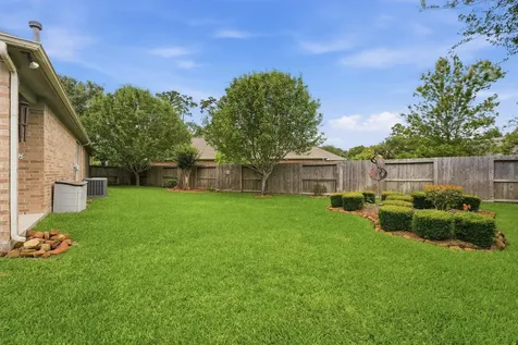 25485 Vinechase Drive Porter TX 77365