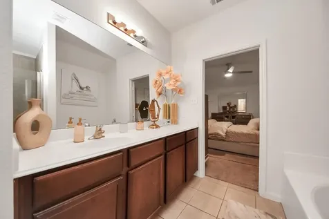 9423 Grand Spark Drive Iowa Colony TX 77583