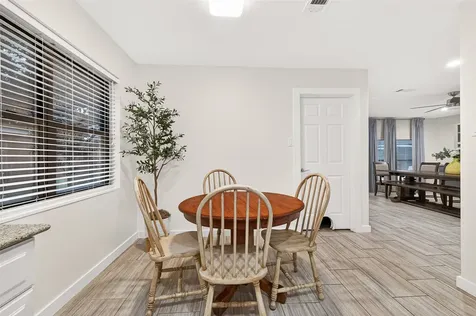 2514 Pine Village Drive Houston TX 77080