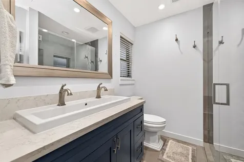 2514 Pine Village Drive Houston TX 77080