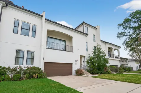 4530 Larch Lane Bellaire TX 77401