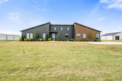 5119 Sophie Slanksy Way Sealy TX 77474