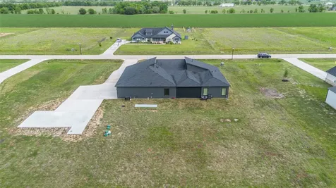 5119 Sophie Slanksy Way Sealy TX 77474