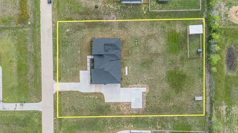 5119 Sophie Slanksy Way Sealy TX 77474