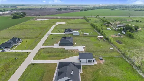 5119 Sophie Slanksy Way Sealy TX 77474