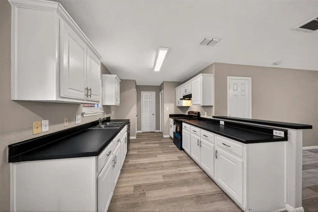5754 Butch Canyon San Antonio TX 78252