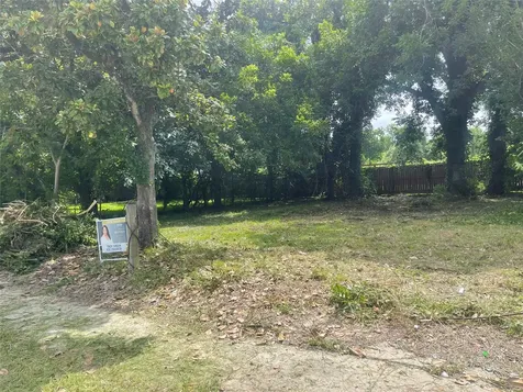 6419 Wheatley Street Houston TX 77091
