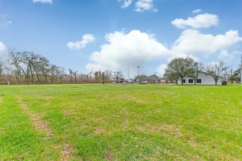 6130 Wheatley Street Houston TX 77091