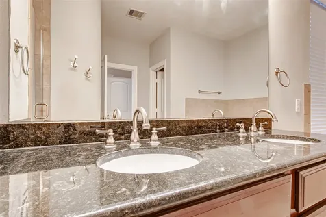 1174 Hempstead Villa Lane Houston TX 77008