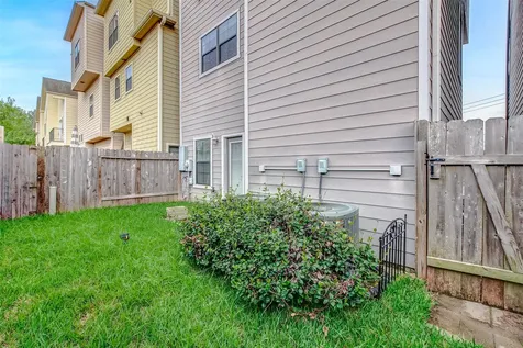 1174 Hempstead Villa Lane Houston TX 77008