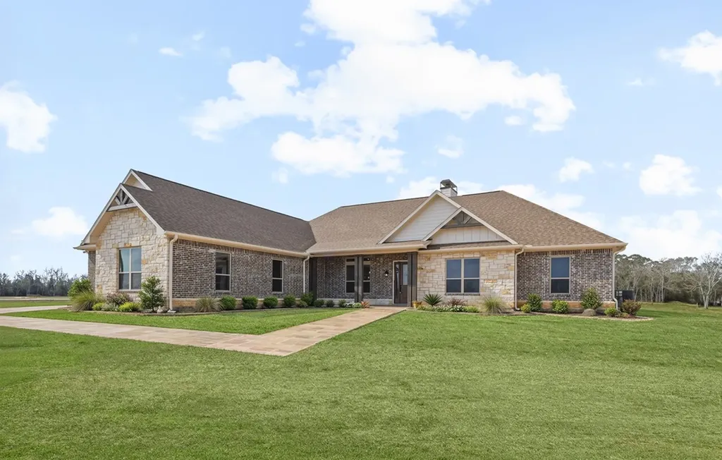1819 Rymal Ranch Road Alvin TX 77511