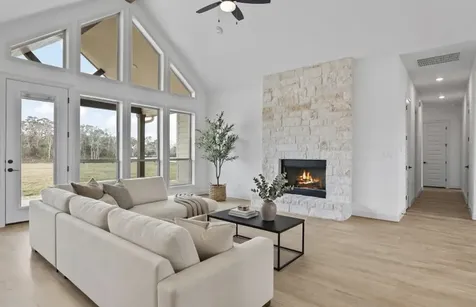1819 Rymal Ranch Road Alvin TX 77511