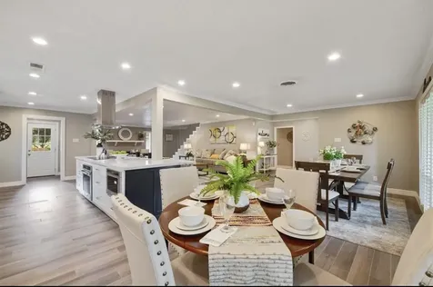 5026 Saxon Drive Houston TX 77092