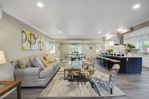 5026 Saxon Drive Houston TX 77092