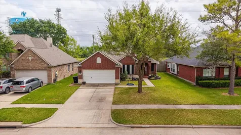 5135 Candlewood Drive League City TX 77573