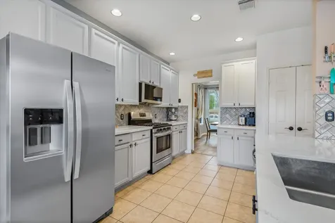5135 Candlewood Drive League City TX 77573