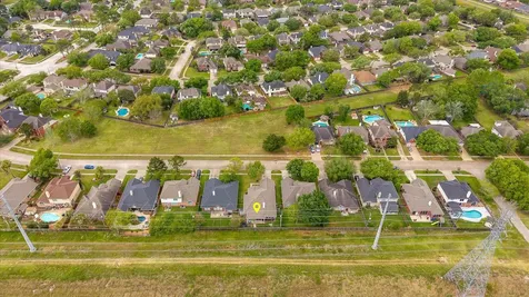 5135 Candlewood Drive League City TX 77573