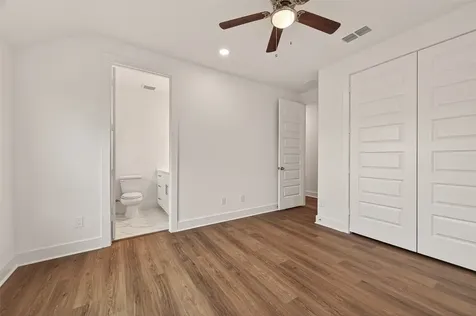 1502 Hussion Street Houston TX 77003