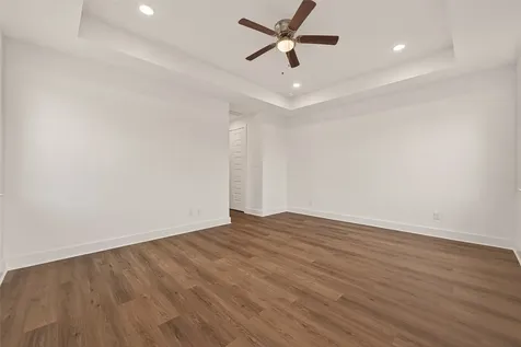 1502 Hussion Street Houston TX 77003