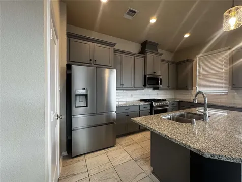 1542 Rustling Creek Drive Missouri City TX 77459